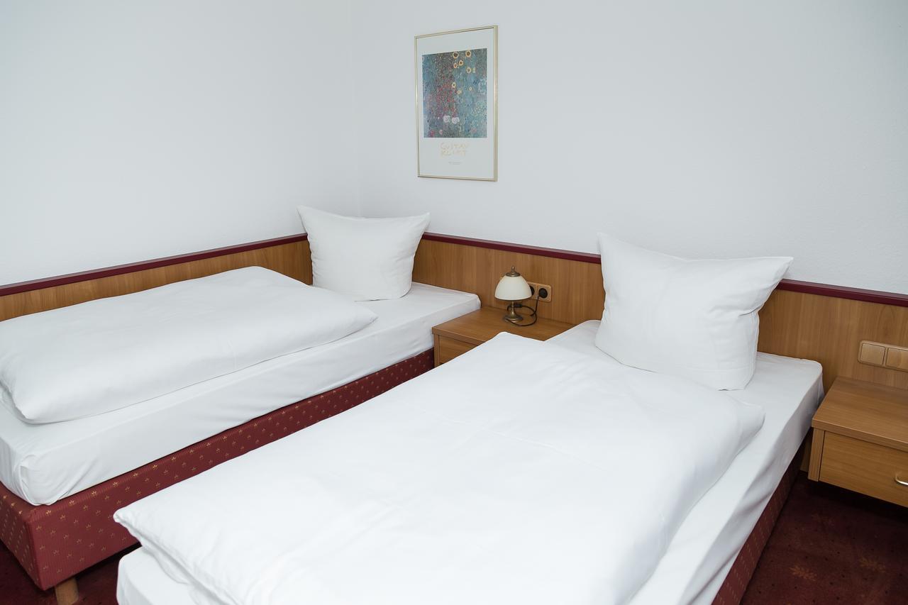 Landhotel Sonnenhof Ossig Extérieur photo