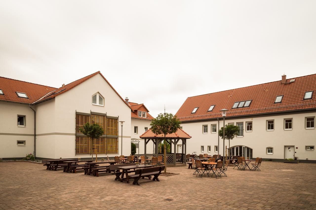 Landhotel Sonnenhof Ossig Extérieur photo